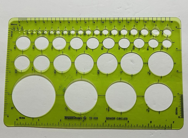 Template Designs TD 435 Senior Circles