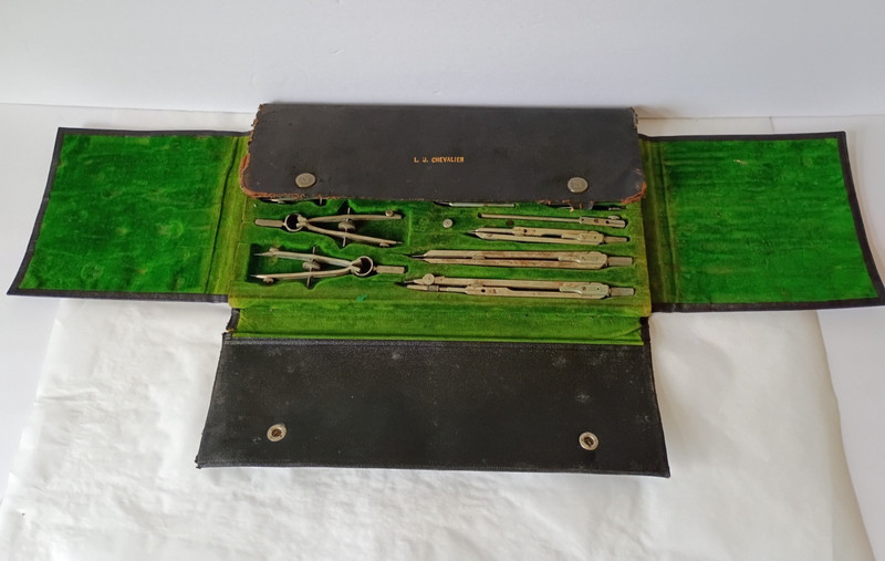 Vtg Engineers Drafting Tool Kit W/Velvet Lined Case Germany Milwaukee Chicago