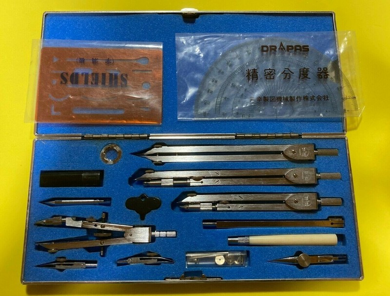 Vintage DRAWING Drafting Compass Set Hard Case DRAPAS SANKO made in Japan