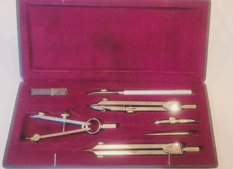 HELLERMAN DRAFTSMAN DRAWING SET VINTAGE G5 IN BLACK LEATHER CASE COMPLETE