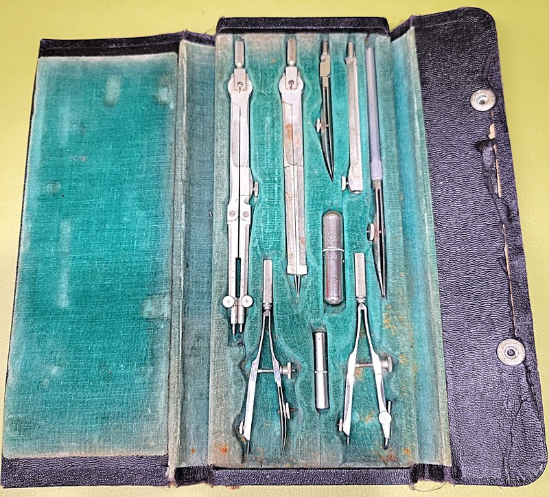 VINTAGE 1940s ECCO GERMANY DRAFTING SET 09524 1/2 – COMPLETE